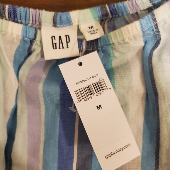 NWT Shades of Blue Off The Shoulder Top - Picture 5 of 6